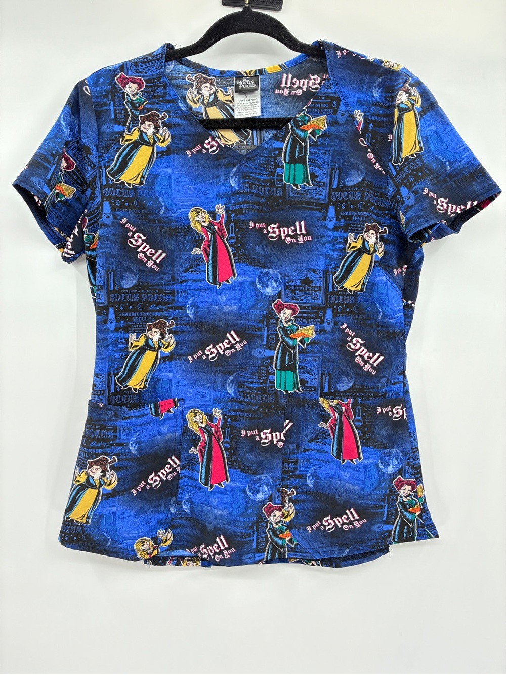 Disney Hocus Pocus Women's Scrub Nurse Top Halloween Holiday Small